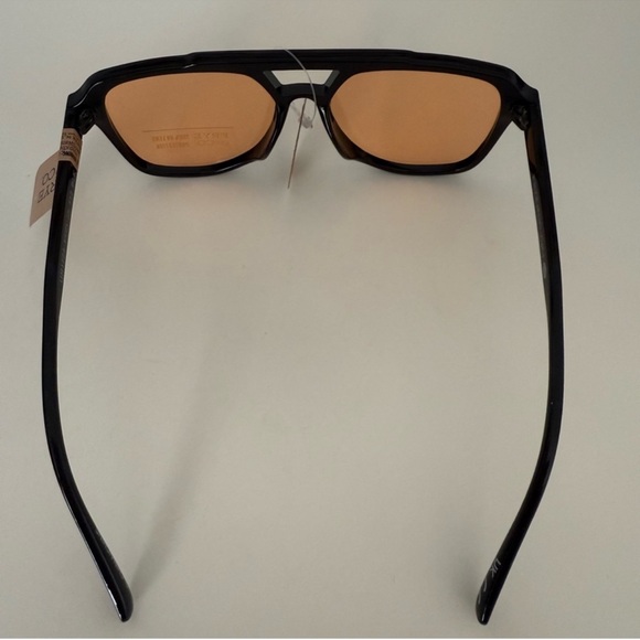 NEW Frye and Co Retro Navigator Aviator Sunglasses